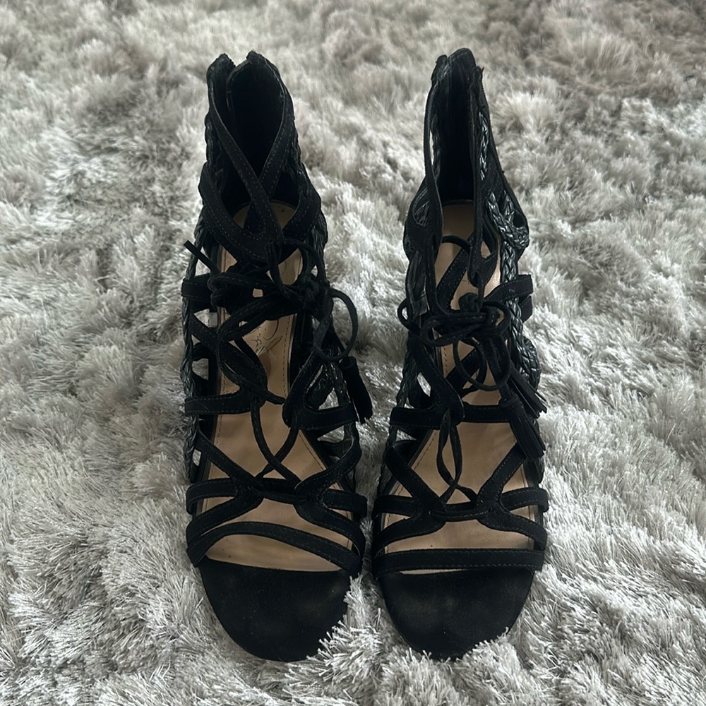 Strapped heels!